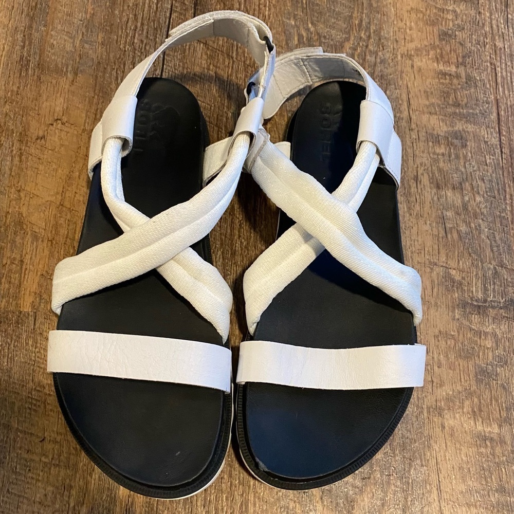 Sorel Black White Strappy Sandals size 9.5